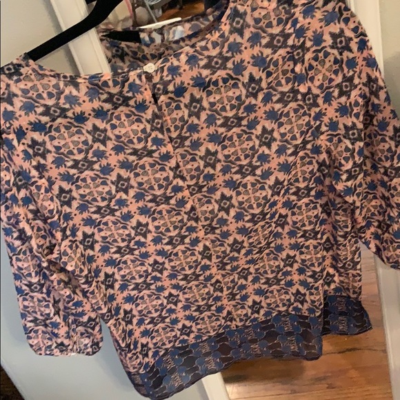 Cute blouse! Size small. Brand Cliche - Picture 2 of 2